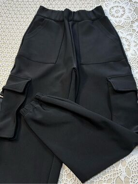 FREE HAVEN Black Cargo Jogger Pants Size S Unisex Techwear Strap Pocket Elastic